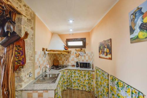  Appartamento vista incantevole Domm´e Orrosaria in Baunei