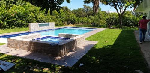 Swimming pool, Villa Gabriela in Agua de Dios