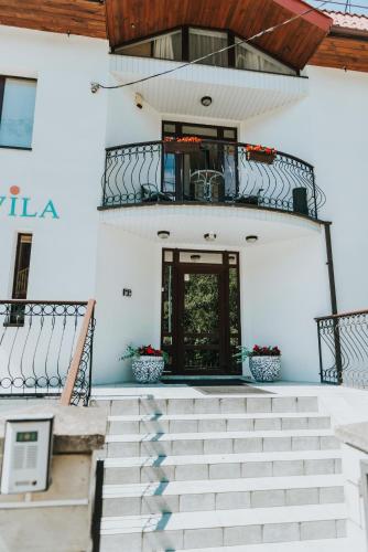 A szálláshely kívülről, Van Vila in Giruliai