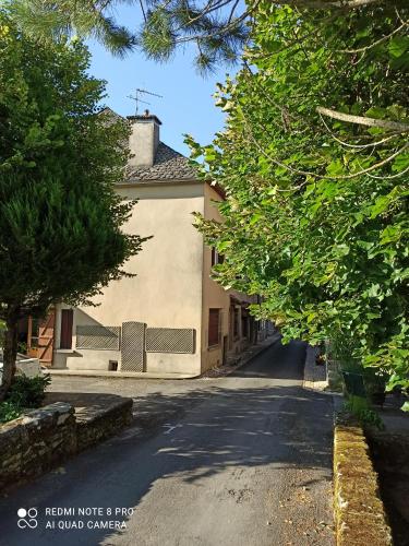 Maison de village 6/9 prs in Baraqueville