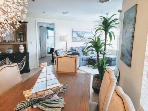 Hibiscus Oceanfront Resort in Butler Beach