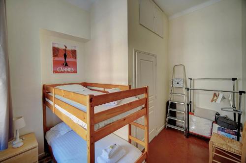 Apartment image 3