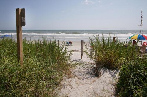 Sea Pointe 307 - image 10