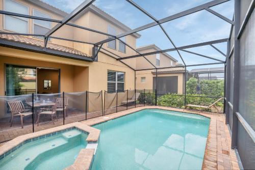 Deluxe and Roomy 6BD Home Close To Disney #6ST413 Davenport