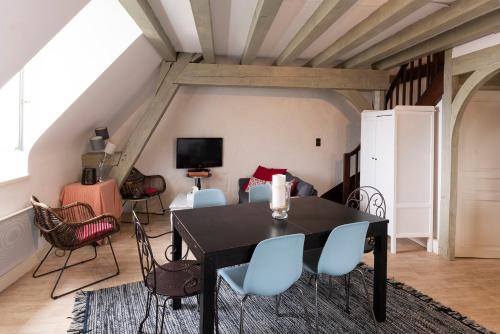 La Lirosane, 3 studios, 3,7km du Zoo, Centre-ville 2