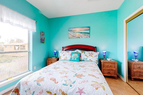 Hibiscus Hideaway 208 - image 9