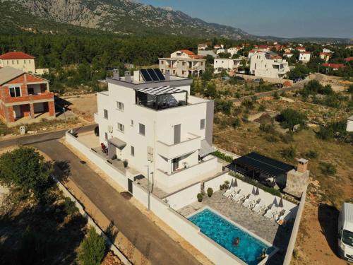 Apartments in Starigrad-Paklenica 41220