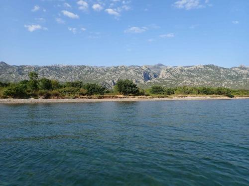 Apartments in Starigrad-Paklenica 41220