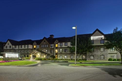 Staybridge Suites Louisville - East, an IHG Hotel