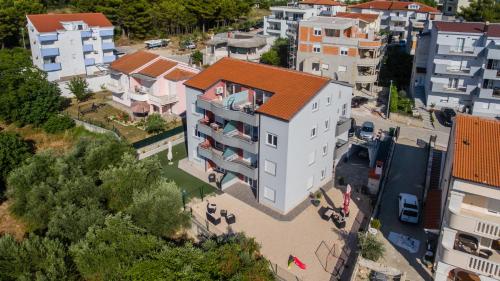 Apartment with Sea View image 10