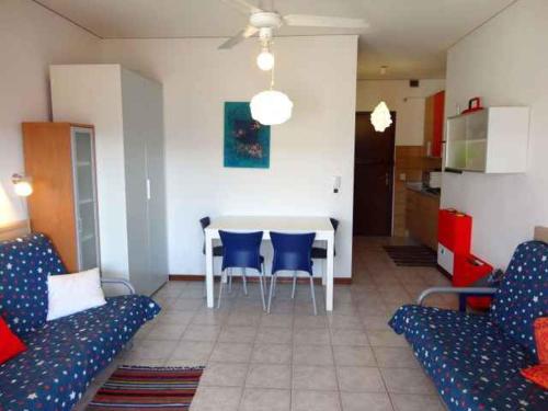 Apartments Porto Santa Margherita 25670