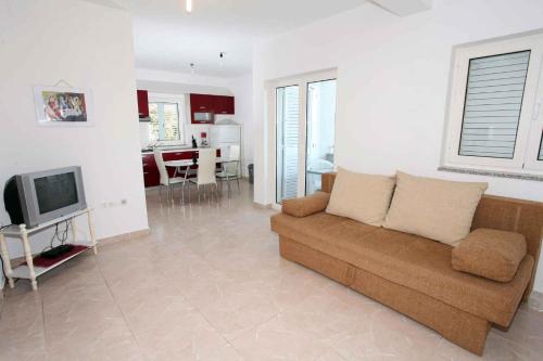 Apartment in Mandre/Insel Pag 33265 - image 7