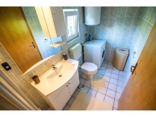 Apartment in Starigrad-Paklenica 6881, Starigrad-Paklenica (fotografie 7)