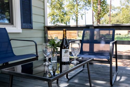 Own The Day Lodge - Both Houses - image 7