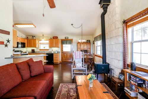 Deer Ridge Cottage - image 7