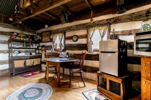 Wine Cup Cabin - image 6