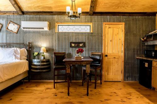 Bakery Haus German Chocolate Suite - image 8