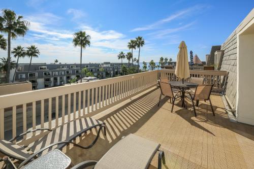 G322 - Suite Beach Penthouse in Oceanside, USA