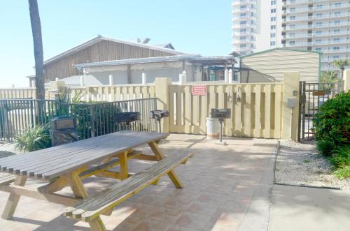 Sunbird 0208W 'Surfside Sandcastle' - image 12