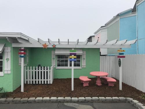 Emerald Beach Cottage - image 11