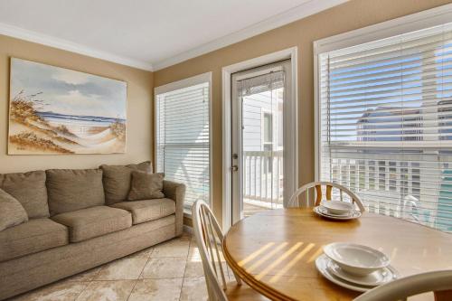 Seascape 2207 Condo