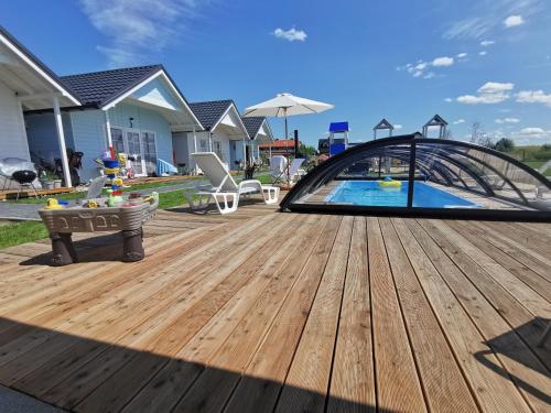 2 bedrooms, 3 beds