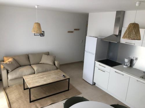 Residence Marina di Bravone - appartement 6 personnes (5 adultes max.) 2eme etage N158