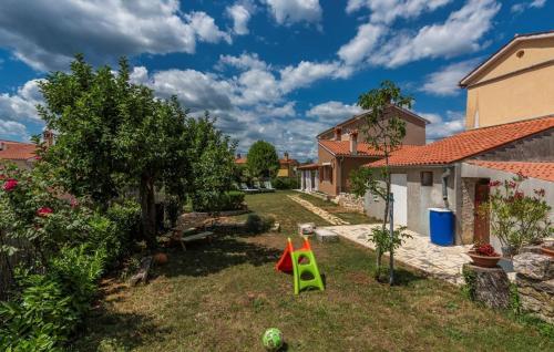 Holiday House Bepina