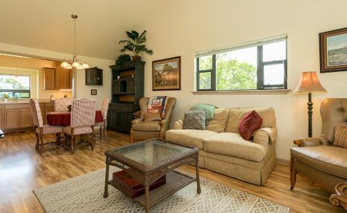 Lone Wolf Ranch - image 12