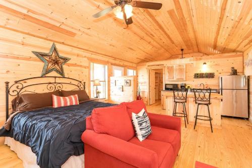 Live Oak Creek Cabins Mollie's Cabin - image 7