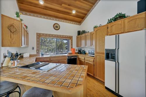 8 Crag Lane home - image 10