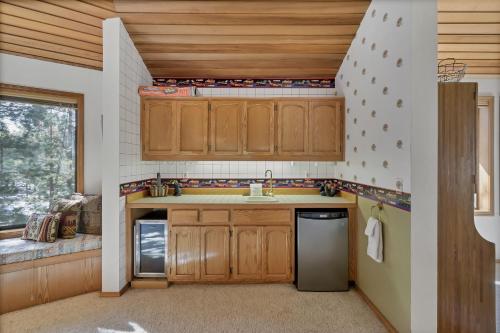 8 Crag Lane home - image 5
