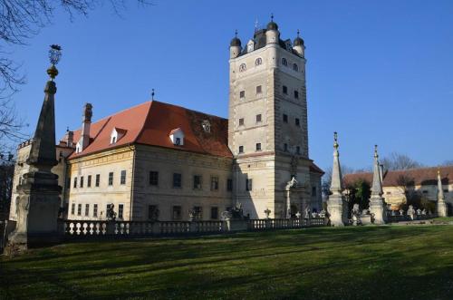  Schloss Greillenstein in Wutzendorf