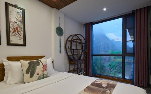 308743869 Li River Resort