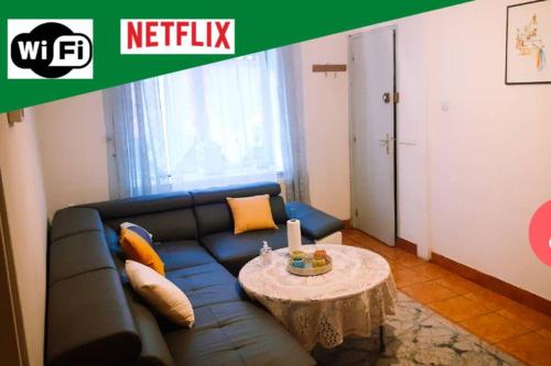 OFFRE spéciale Idéal couple et famille gîte à louer Maubert-Fontaine