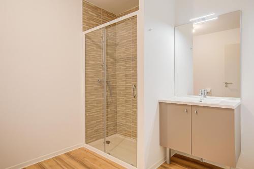 Apartment image 6