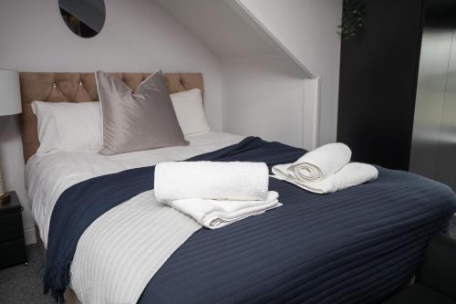 ROSEBANK HOUSE, PRIVATE ENSUITE ROOMS NEAR BEACH AND MARINE PARK