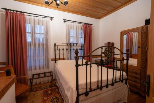 Cedrus Hotel - image 3