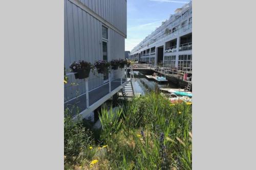 Large and cosy house on the water: free Parking, Amsterdam (zdjęcie 8)