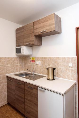 Triple Room with Shared Bathroom