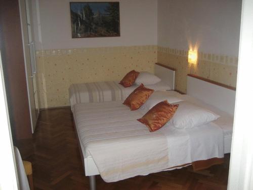 Guesthouse Vrlic, Split (photo 11)