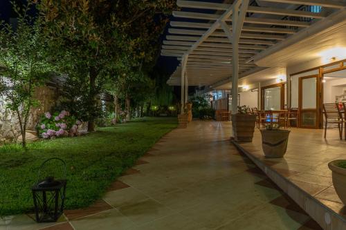 Milies Apartments 2