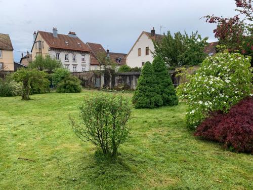 Les Jardins d'Élise, calme et verdure à Lure