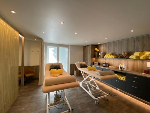 مساج, TOP CountryLine Hotel Ritter Badenweiler in بادينويلير