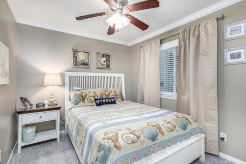 Seascape 2212 Condo - image 14