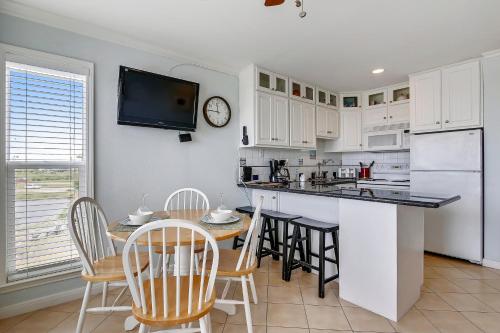 Seascape 1202 Condo - main image