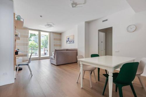 Easylife - Milano - Albani 20 - City Life, Milano (foto 7)