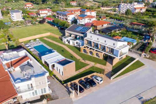 Callisti Suites – Sarti, MO