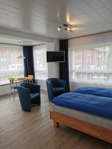 Hotel Alpha - image 9