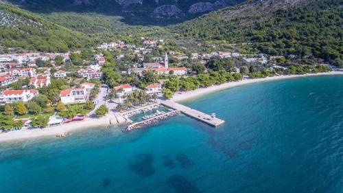 Casa Viter Zaostrog Entire apartment - Deals, Photos & Reviews